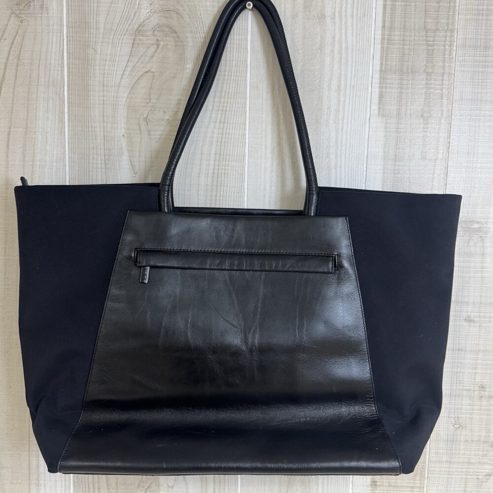 Tumi Large Tote Bag Leather/ Nylon Travel Voyaguer Everyday Shoulder Straps - Picture 2 of 13